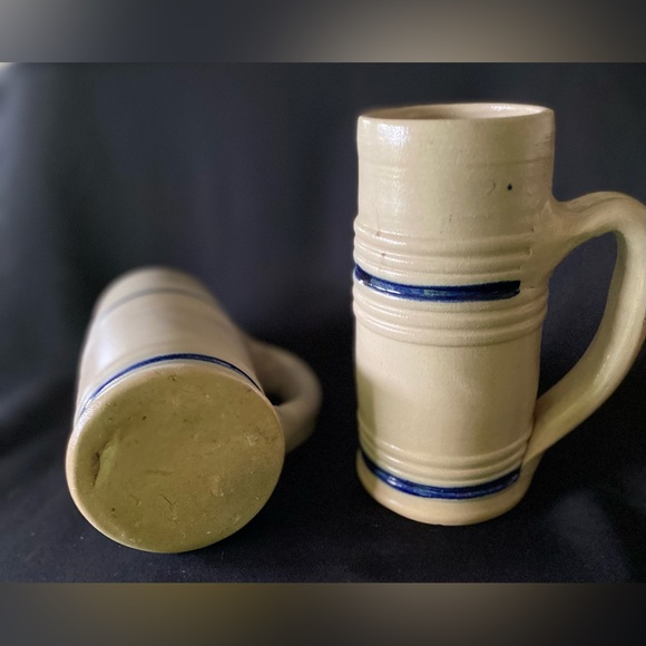 Williamsburg Pottery Stoneware Salt Glazed Coffee Mugs (2) Tankard Stein Flower - Picture 6 of 7